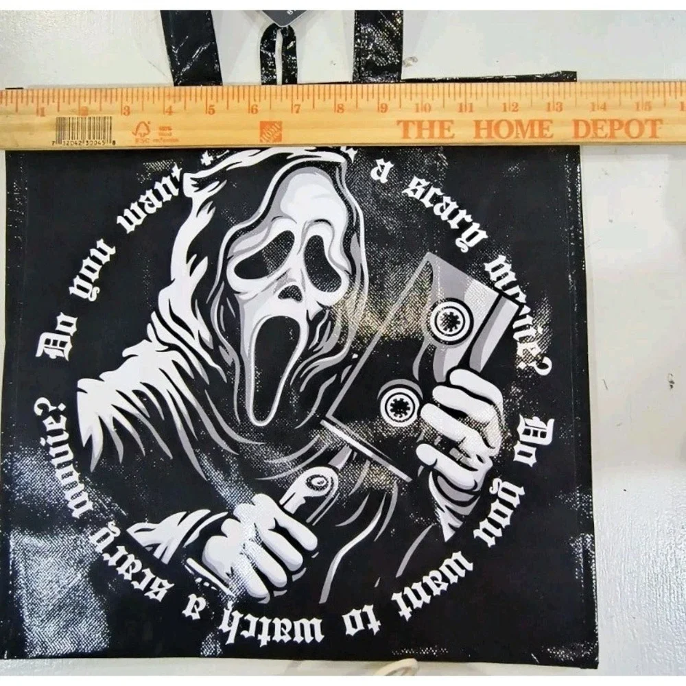 Ghostface Tote Bag Halloween Scream Bioworld Horror Cassette Movie Goth NWT